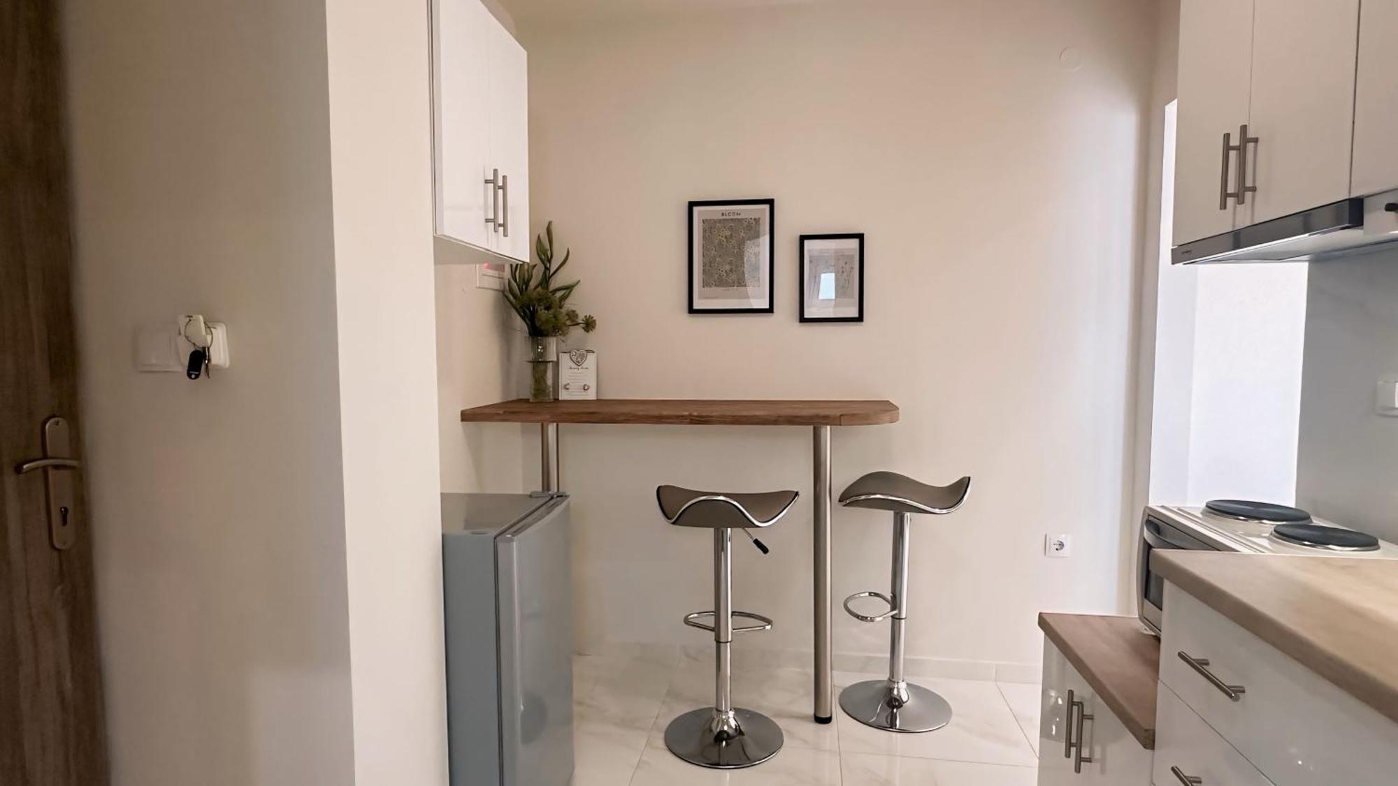 La Perla Apartments Καλαμάτα Εξωτερικό φωτογραφία