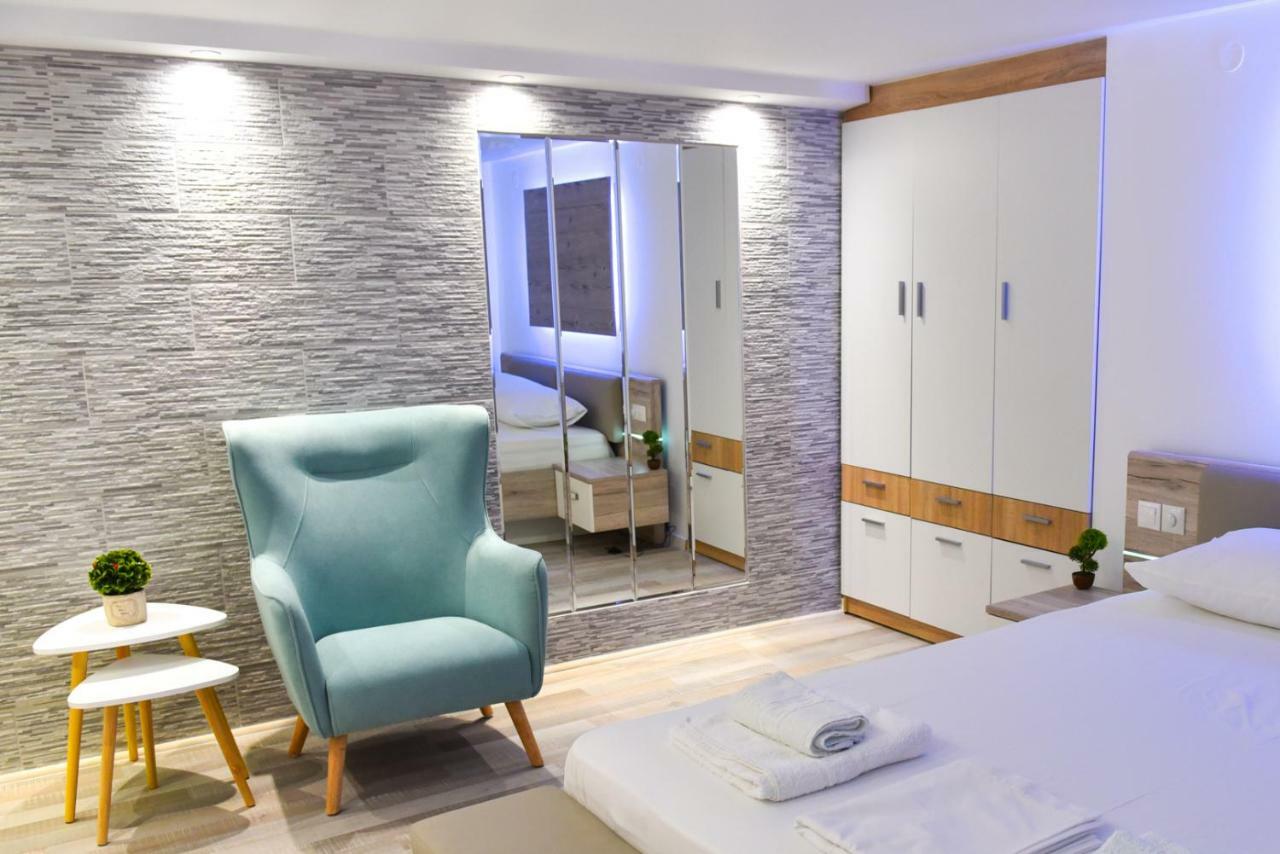 La Perla Apartments Καλαμάτα Εξωτερικό φωτογραφία