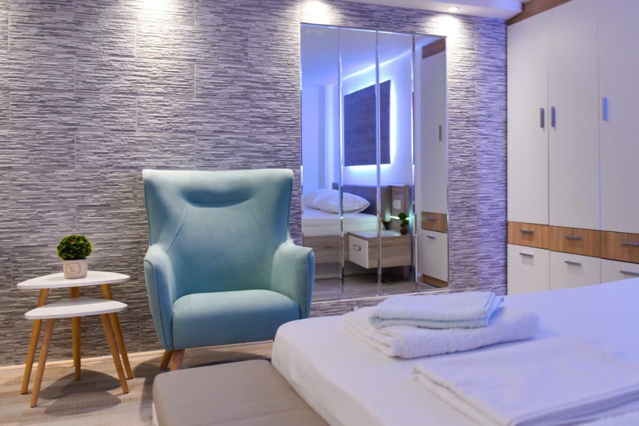 La Perla Apartments Καλαμάτα Εξωτερικό φωτογραφία